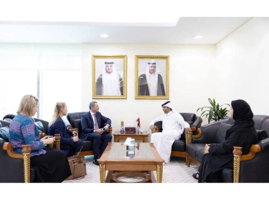 FM’s special envoy meets US envoy, Australian officials